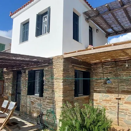 Cycladic House With A View Сasa de vacaciones *