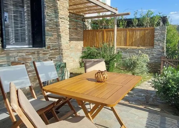 Cycladic House With A View * Μπατσί