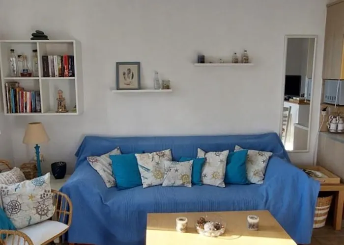 Cycladic House With A View Μπατσί